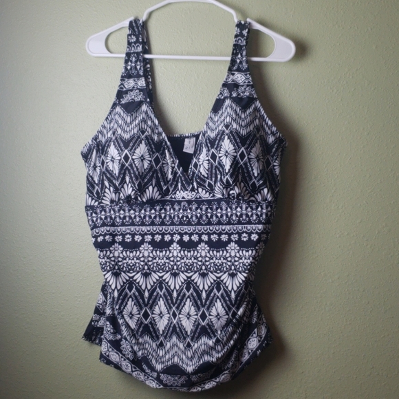 St. John's Bay Swim Top